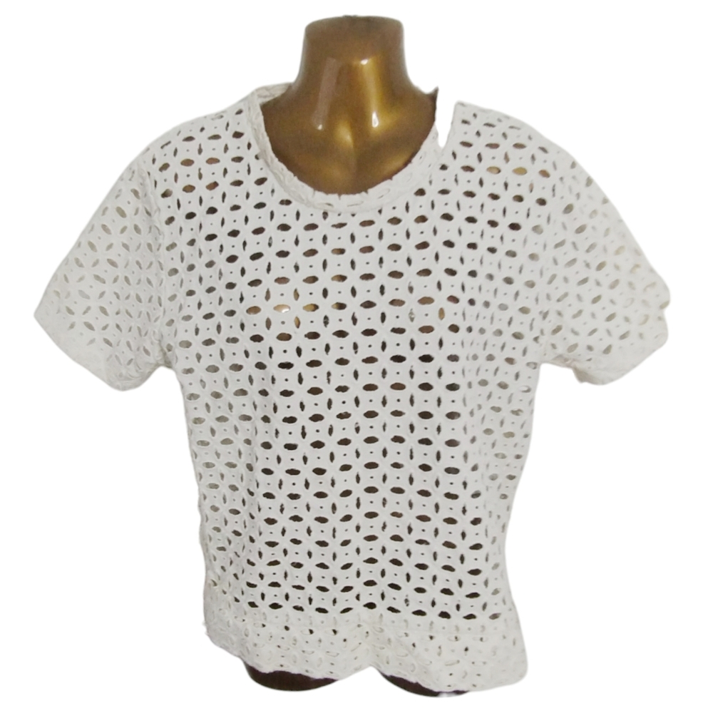 Joe's Jeans Women's Eyelet Blouse/ Tee Shirt size Medium off White• Pre-owned